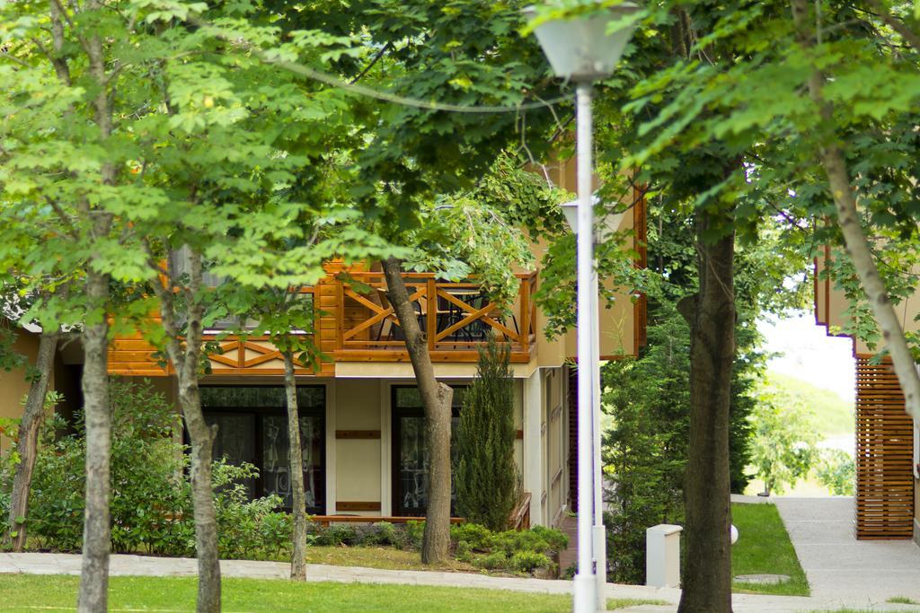 Holiday Village Lozenets ภายนอก รูปภาพ